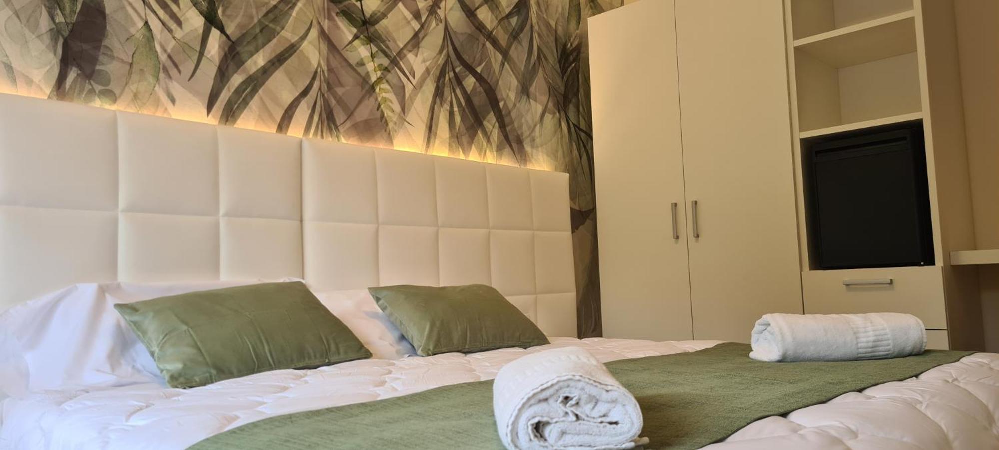 Hotel Eros Lignano Sabbiadoro Buitenkant foto